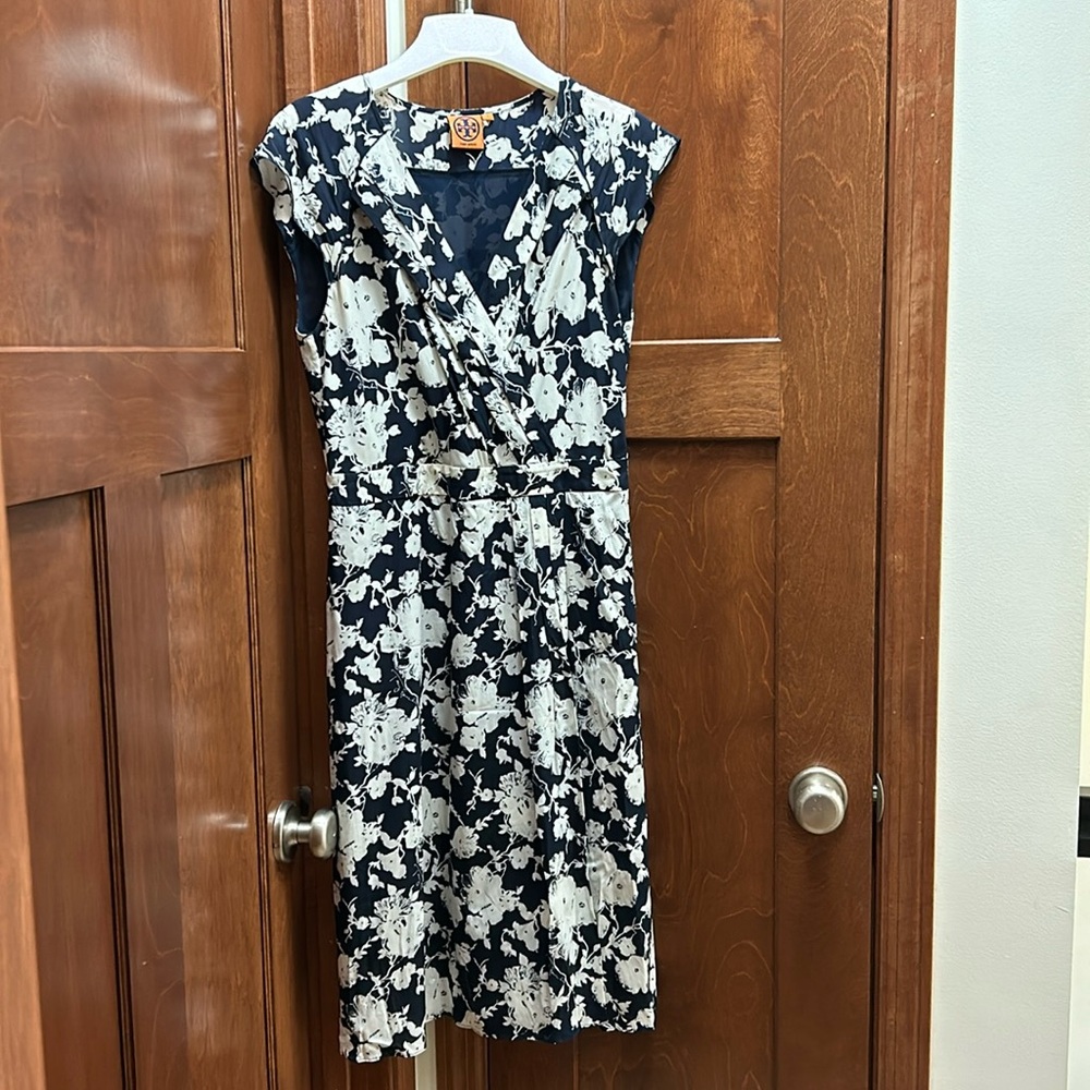 Tory Burch silk dress size 8